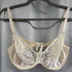 Vintage Bali Cream Lace Satin Bra 36C
